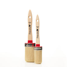 Load image into Gallery viewer, Petite Synthetic Oval Brush