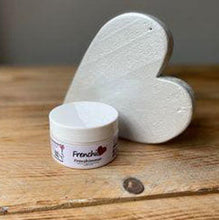 Load image into Gallery viewer, Frenshimmer Pearly Queen