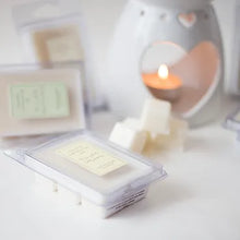 Load image into Gallery viewer, Candle Collective Signature Collection Wax Melts
