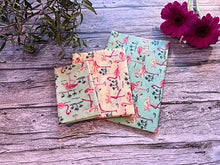 Load image into Gallery viewer, Small Set Flamingo Design Beeswax Wraps
