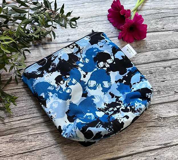 Blue Skull & Cross Bone Sandwich Bag